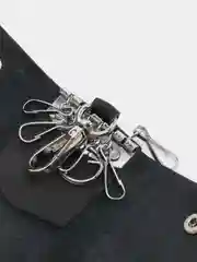 Черный ключница
