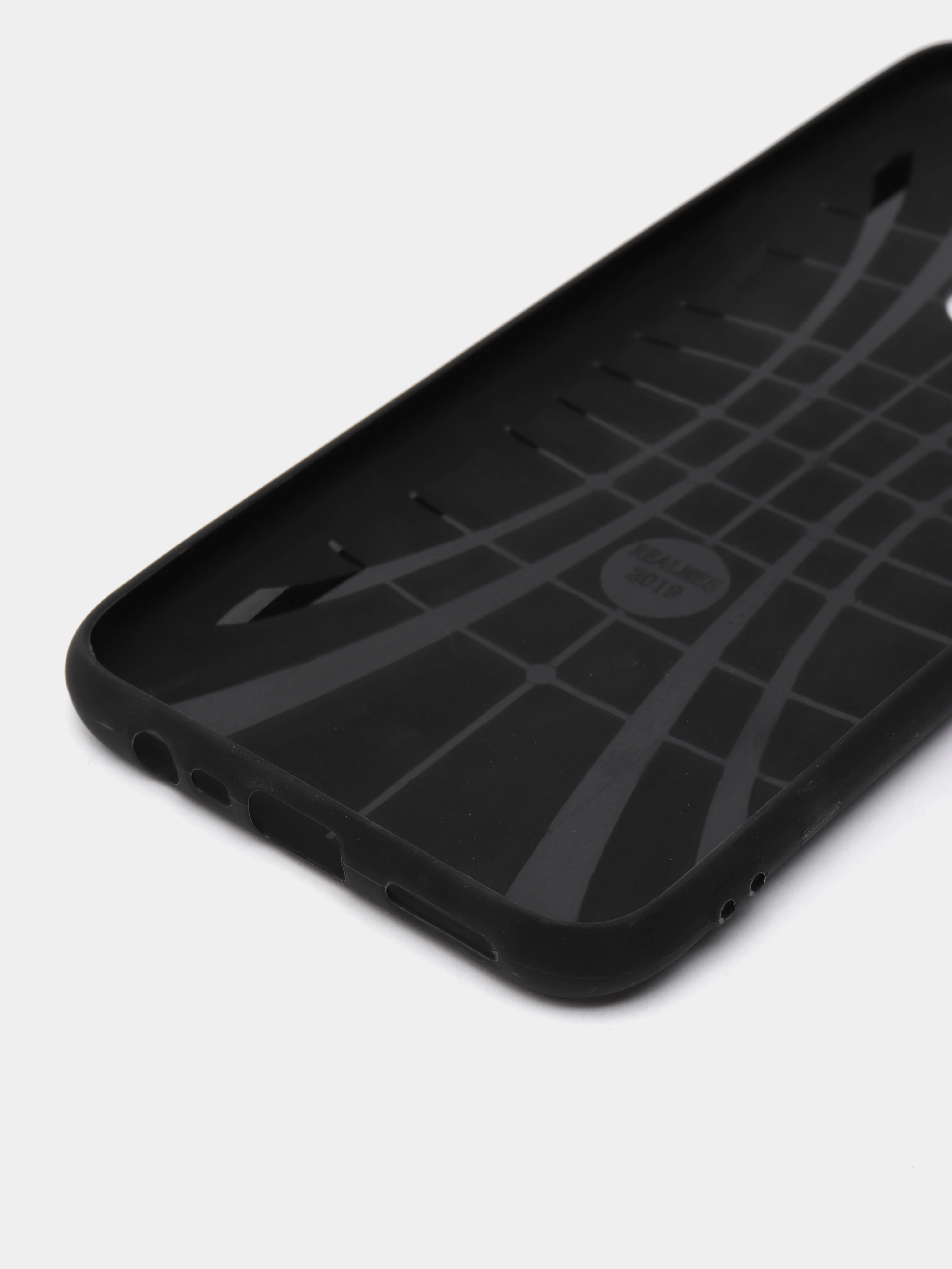 Чёрный чехол Realme C11 C1 C15, C20, C21, C21Y, C25, C35, C3, 5, 6i, 7, 8 8i, 9 9i Pro, GT