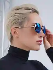 Алый солнцезащитные очки женские
