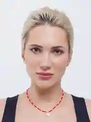 Красный чокер из бисера с подвеской "Знак зодиака"