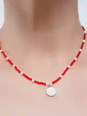 Красный чокер из бисера с подвеской "Знак зодиака"