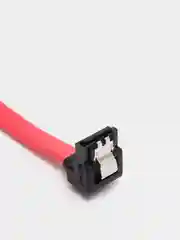 Красный кабель SATA - SATA для подключения жёстких дисков (HDD, SSD) к материнской плате