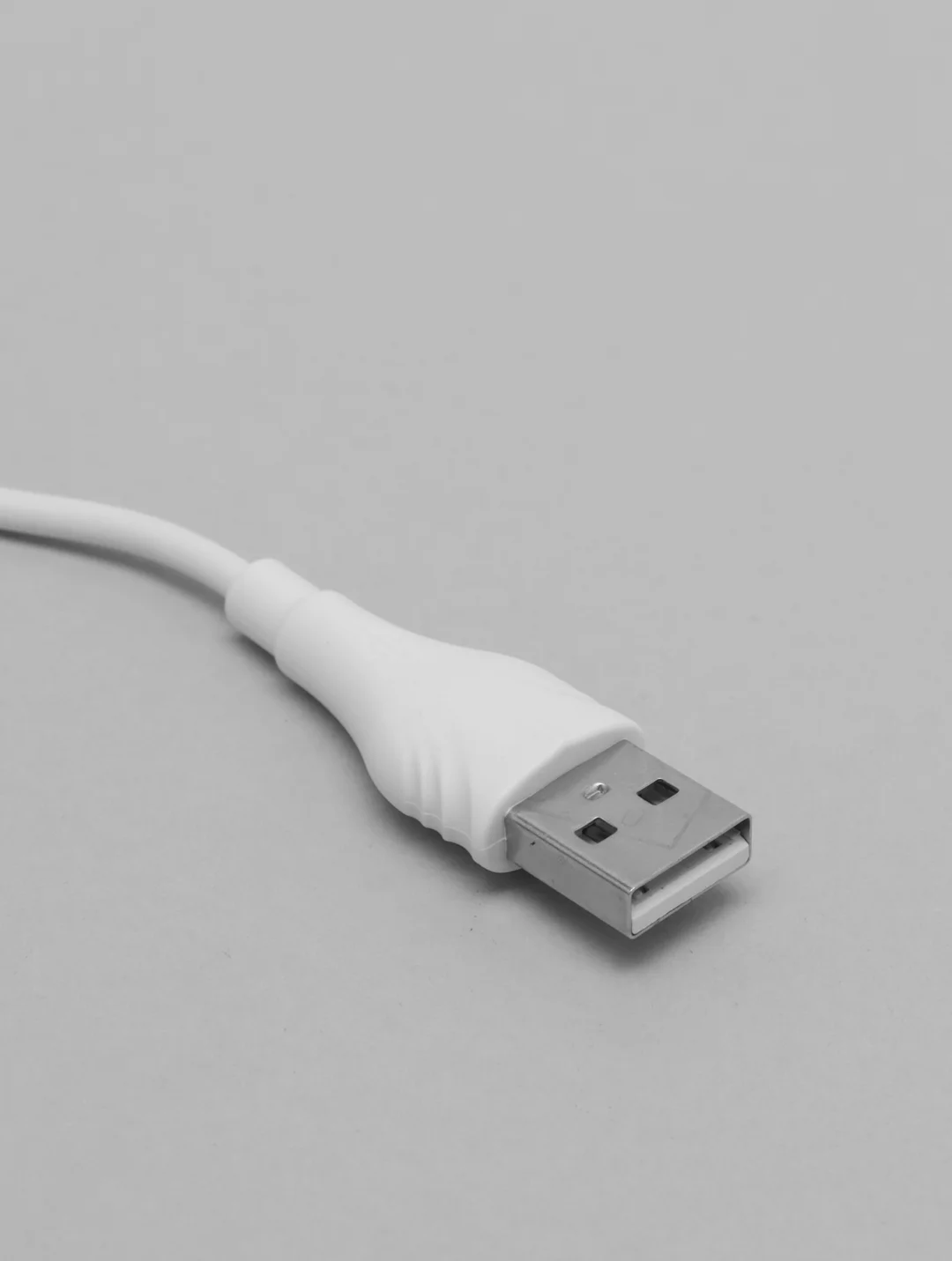 Кабель для зарядки и передачи данных BOROFONE BX18, 2.4 А