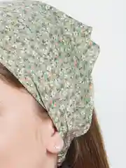 Зеленый косынка летняя
