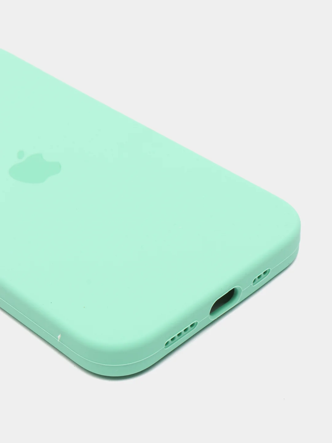Мятный чехол Silicone Case для iPhone 13 с закрытым низом