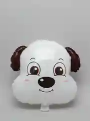 Белый фольгированный шар в форме зверей