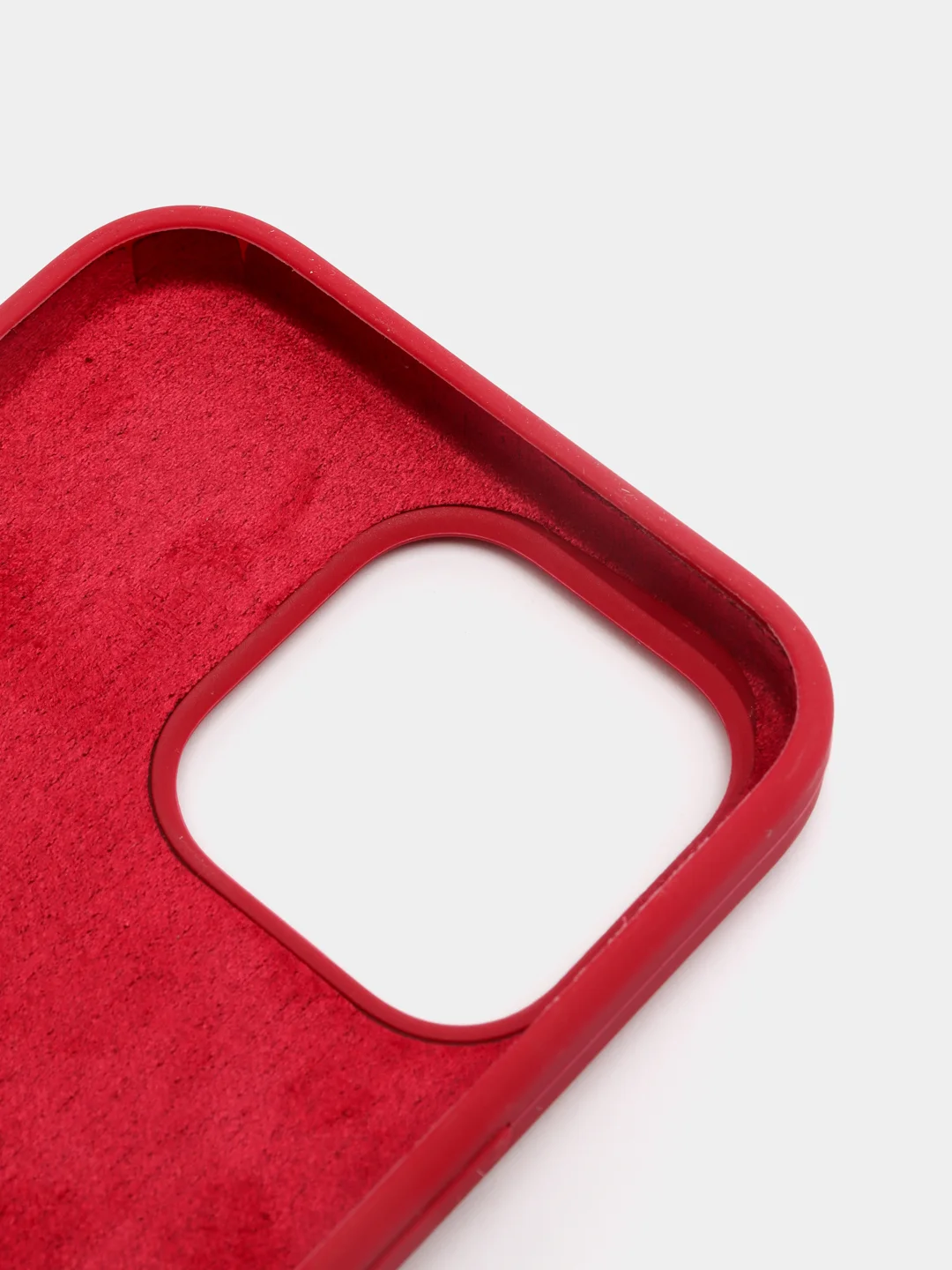 Марсала чехол Silicone Case для iPhone 13 Pro с закрытым низом