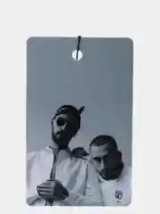 Коричневый подвеска на зеркало в авто "Мияги и Эндшпиль , Хаджиме (Hajime) / не ароматизатор