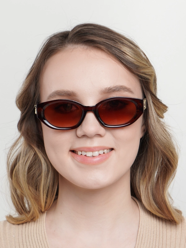 Солнцезащитные очки с UV400 защитой с чехлом и салфеткой, 3 цвета