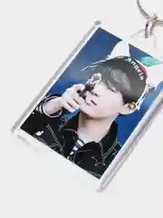 Коралловый брелоки двусторонние K-pop, акриловые