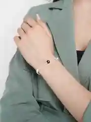 Бирюзовый браслет белая  нить с буквой Инициал, Handmade
