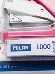 Степлер Milan розовый