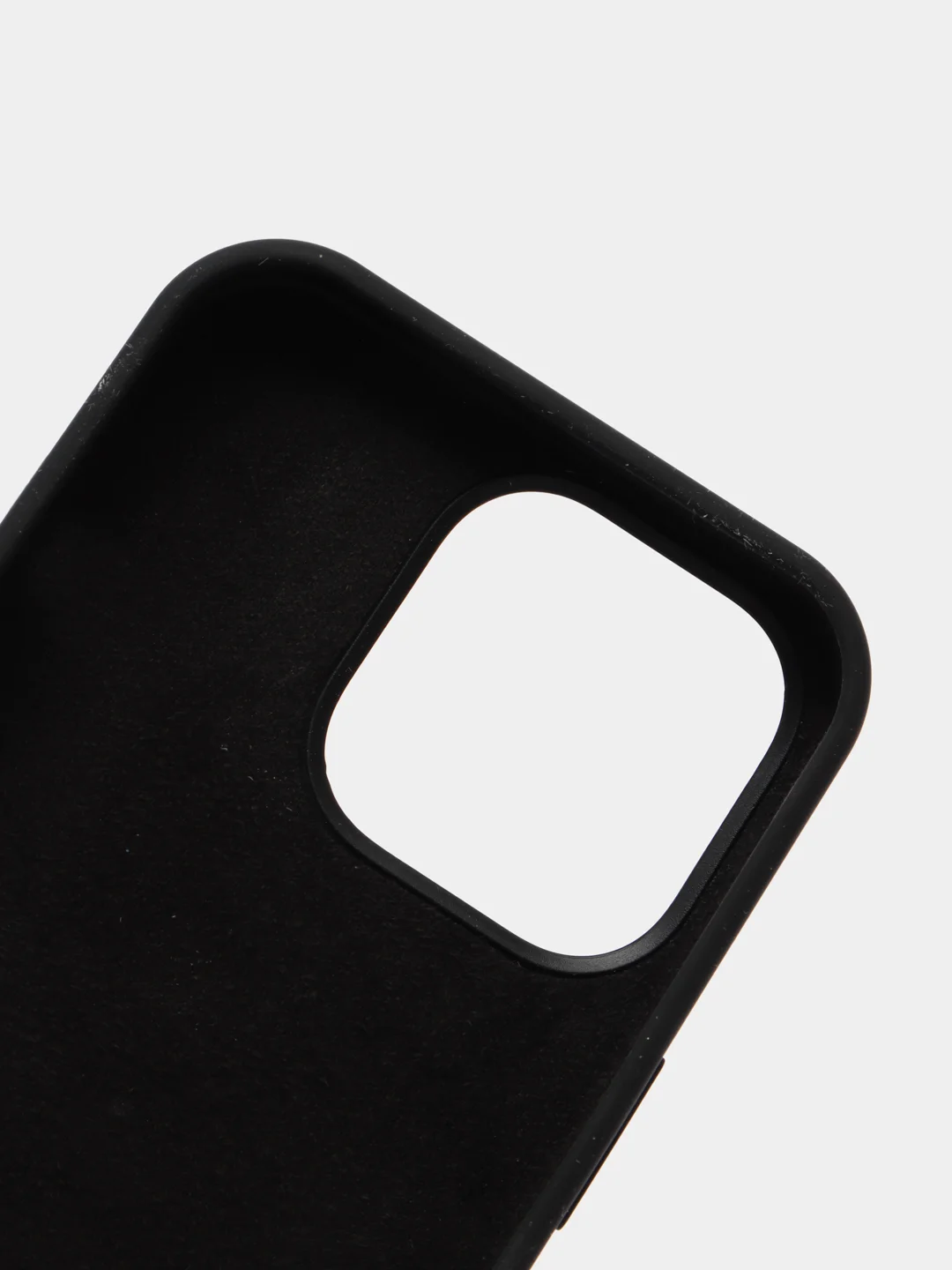 Черный чехол для iPhone 13 Pro (6.1") Silicone, закрытый низ, с логотипом