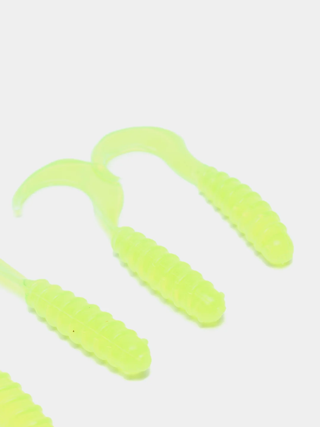Салатовый силиконовые приманки ACTION PLASTICS Curl Tail Grub 3