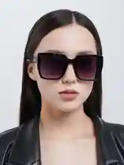 Черный солнцезащитные очки