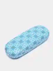 Голубой футляр для очков
