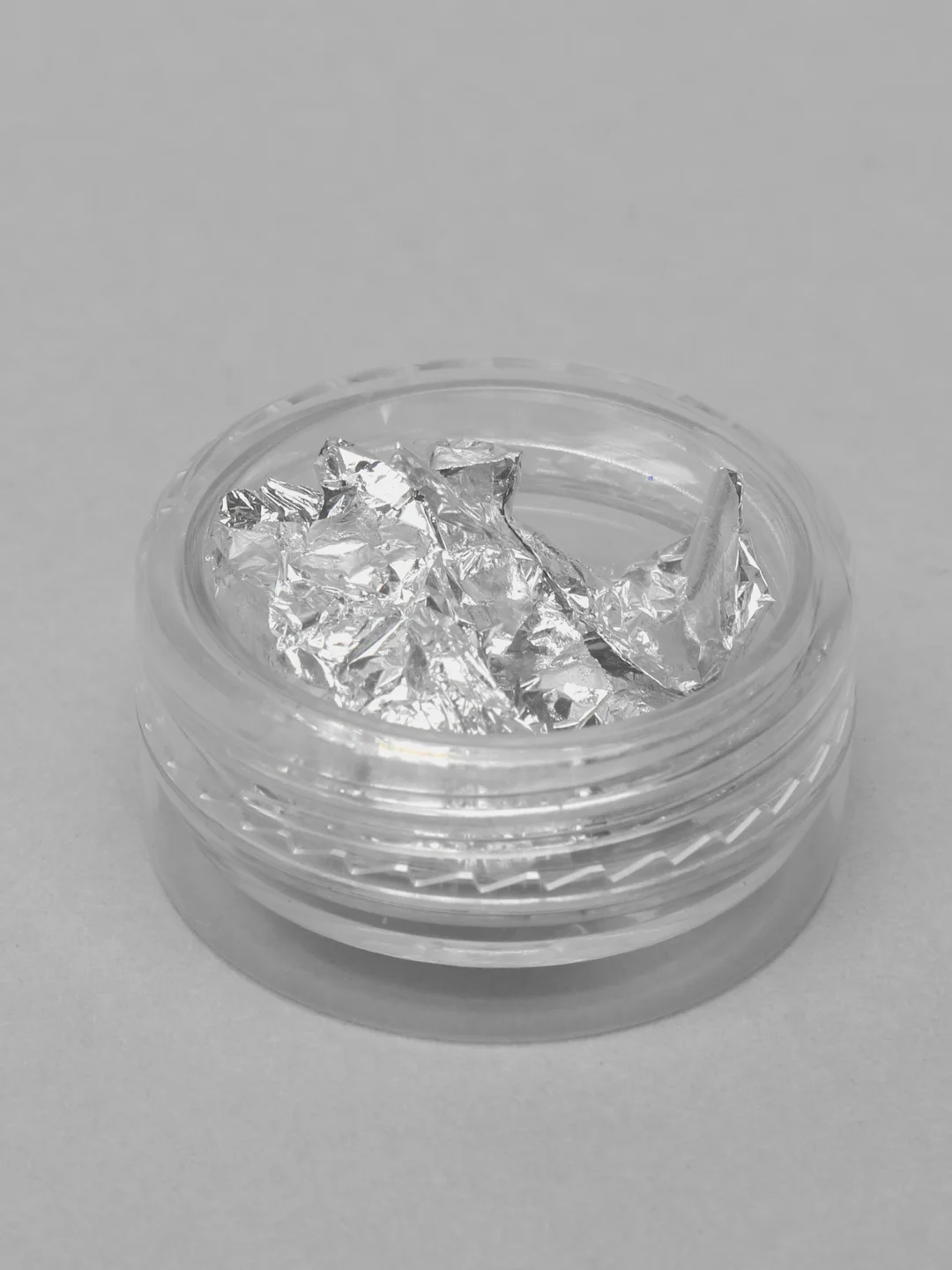 Серебряный фольга для маникюра, жатая, в баночке