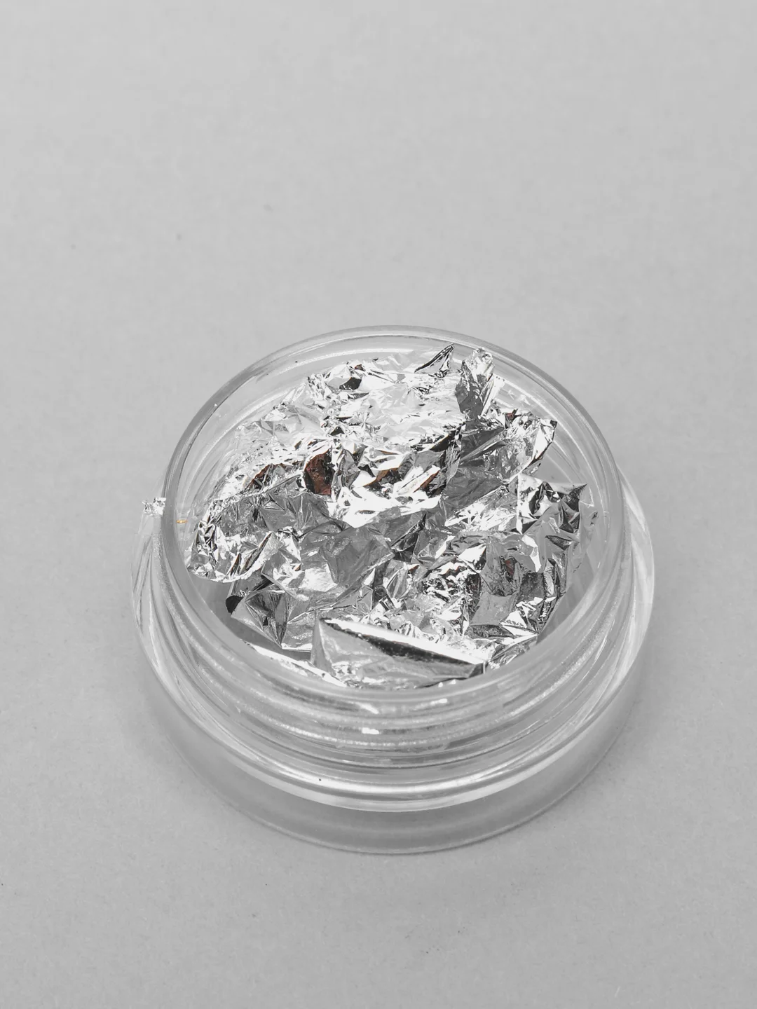 Серебряный фольга для маникюра, жатая, в баночке