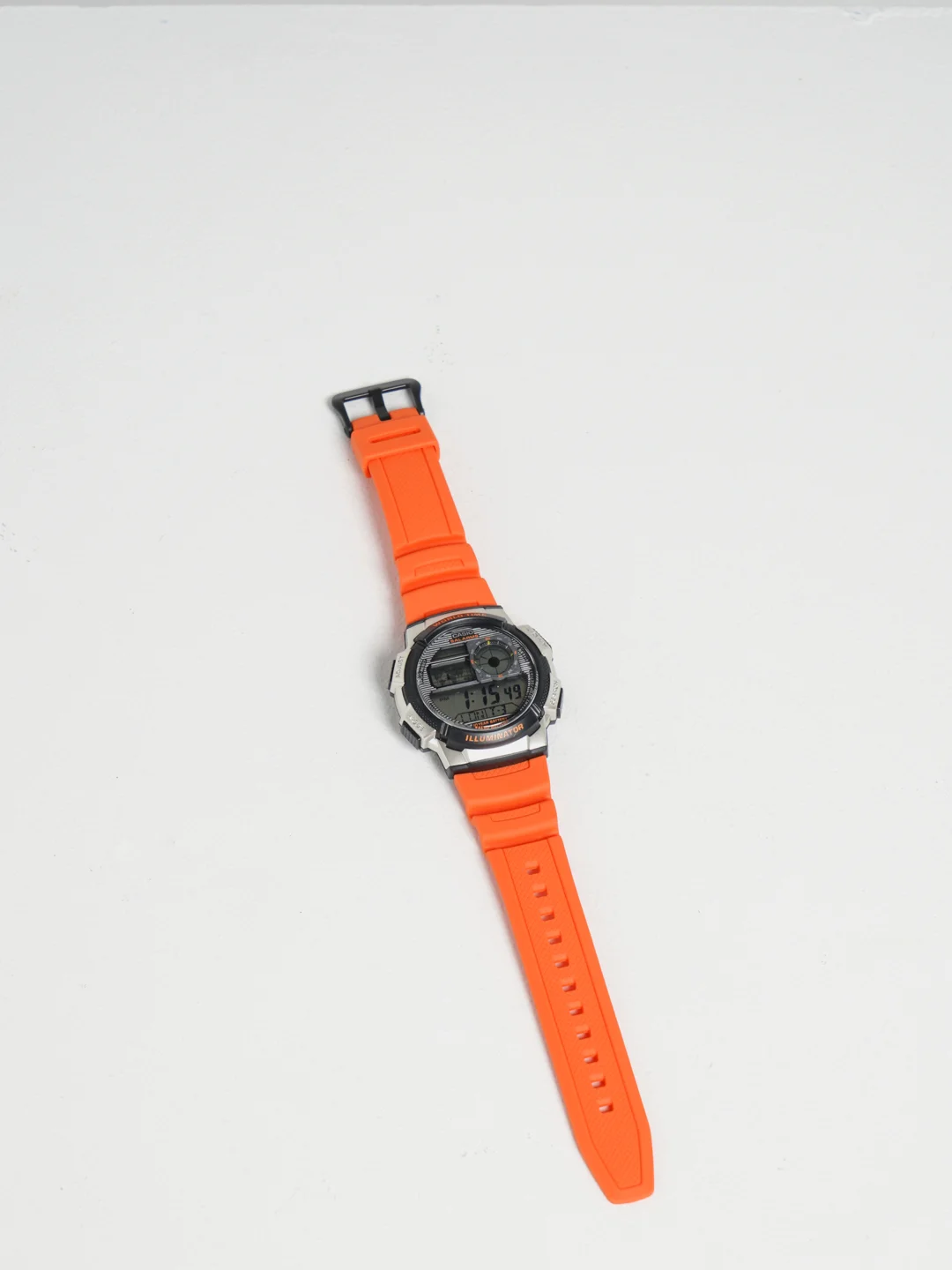 Наручные часы Casio Collection AE-1000W-4B с хронографом