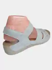 Белый женские босоножки "Великан"