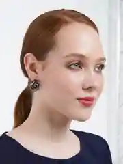 Черный серьги