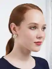 Белый серьги
