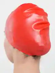 Алый шапочка для плавания
