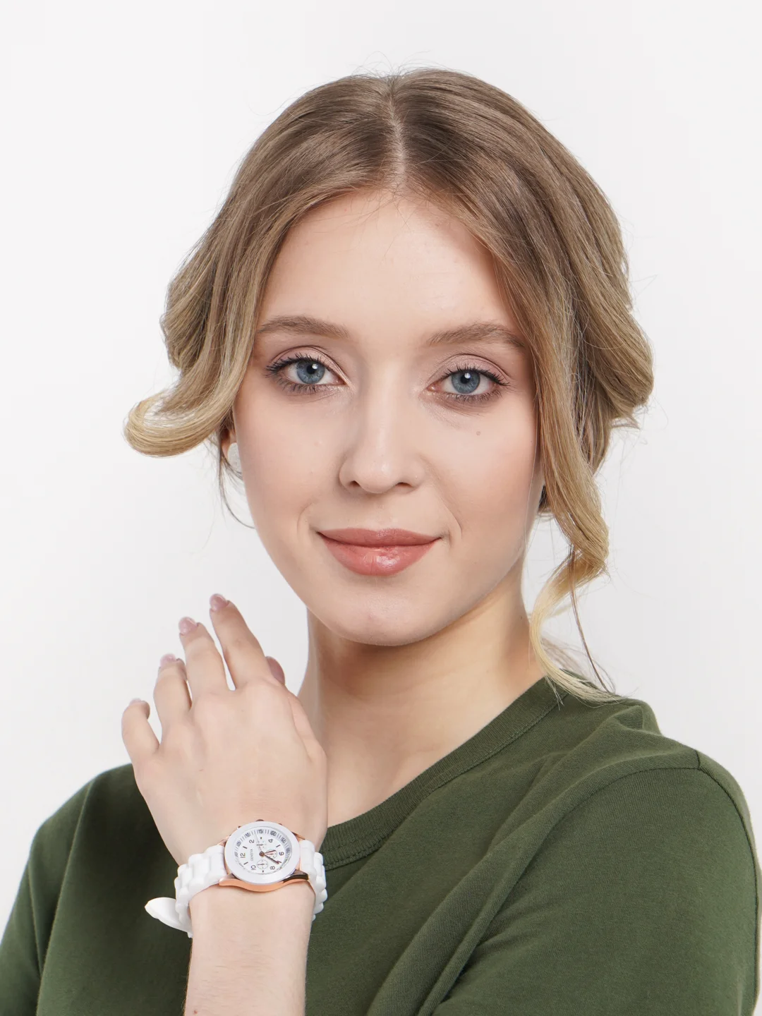 Бежевый часы с силиконовом ремешком