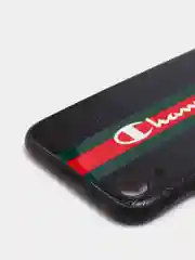 Бирюзовый чехол на iPhone XR