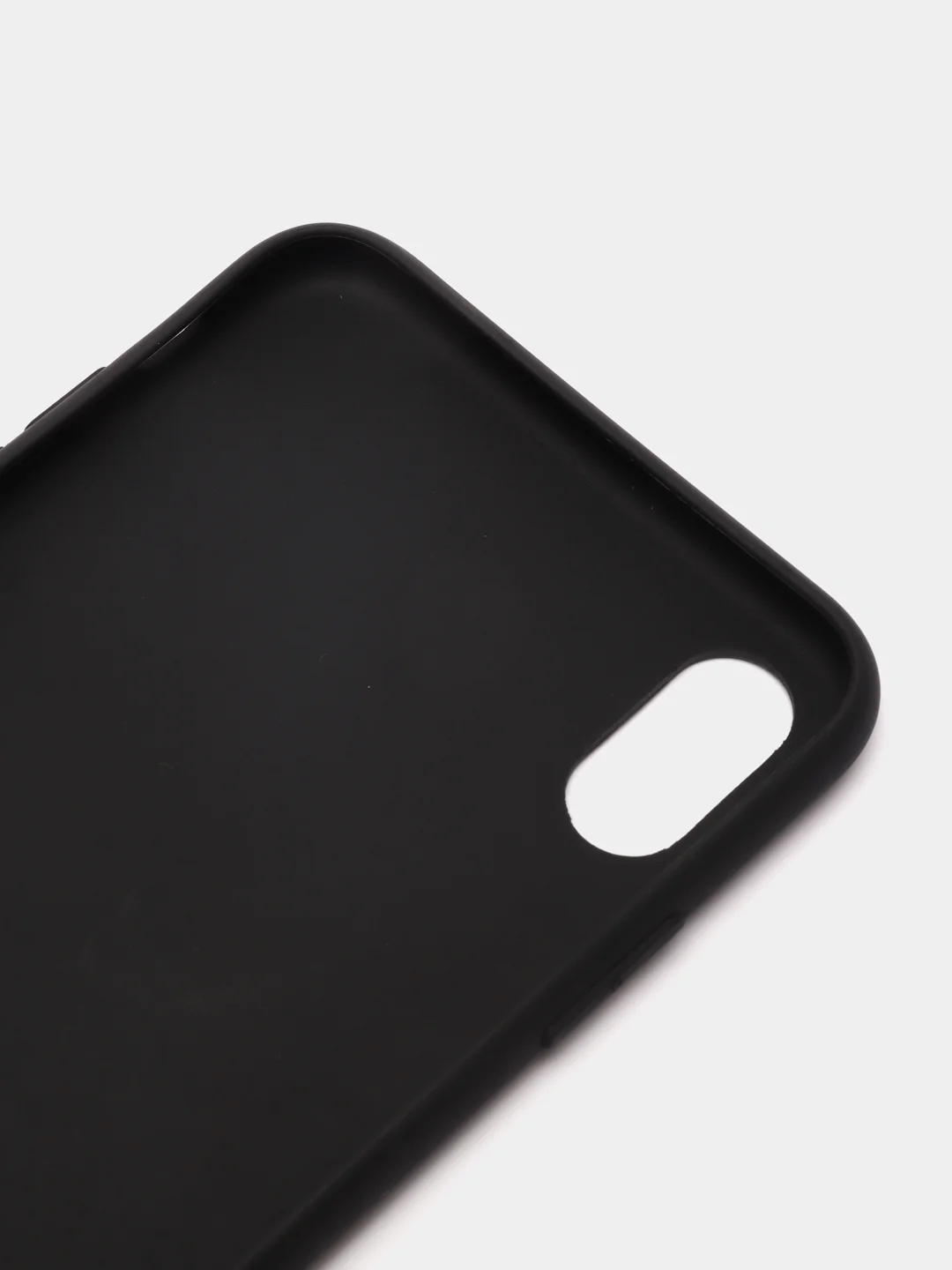Черный чехол на Айфон (IPhone) 5s, 6, 6 Plus, 7, 7 Plus, X, XS, XR, 11, 11 Pro, 11 Pro Max