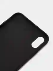 Черный чехол на Айфон (IPhone) 5s, 6, 6 Plus, 7, 7 Plus, X, XS, XR, 11, 11 Pro, 11 Pro Max