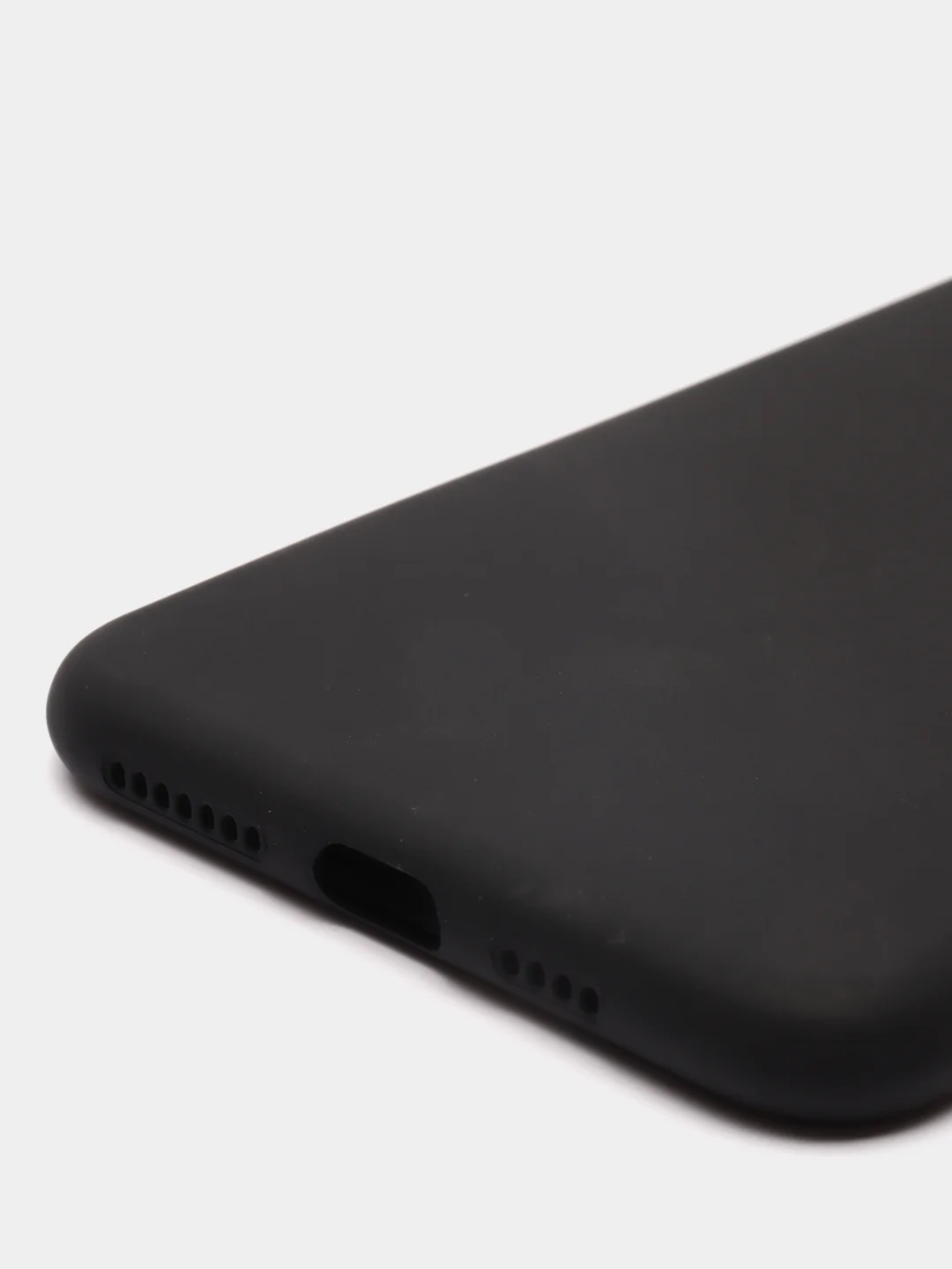 Черный чехол на Айфон (IPhone) 5s, 6, 6 Plus, 7, 7 Plus, X, XS, XR, 11, 11 Pro, 11 Pro Max