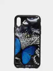 Бордовый чехол на iPhone XR