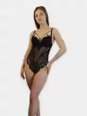 Черный боди кружевное со стрепами
