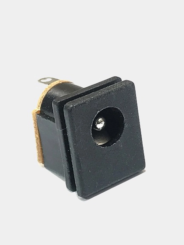 Гнездо на корпус 5.5*2.5мм DC-015
