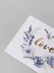 Белый поздравительная открытка для девушки, дизайнерская "Love", 8х6 см