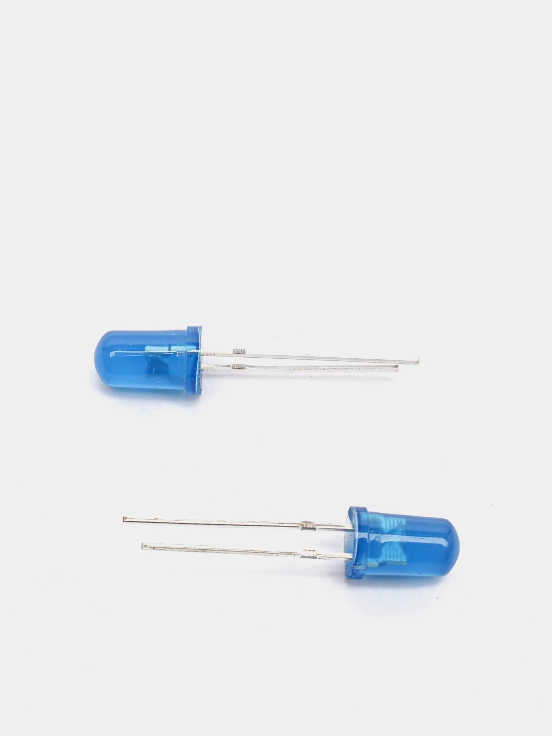 10 штук Светодиод 5мм цветная колба синяя линза 3.0-3.4v 20ma