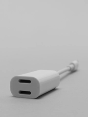 Переходник Lightning - 2 Lightning MA015