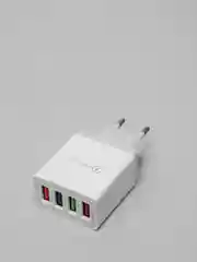 Белый cетевое зарядное устройство на 4 USB / блок питания зарядник