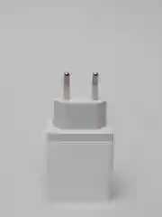Белый cетевое зарядное устройство на 4 USB / блок питания зарядник