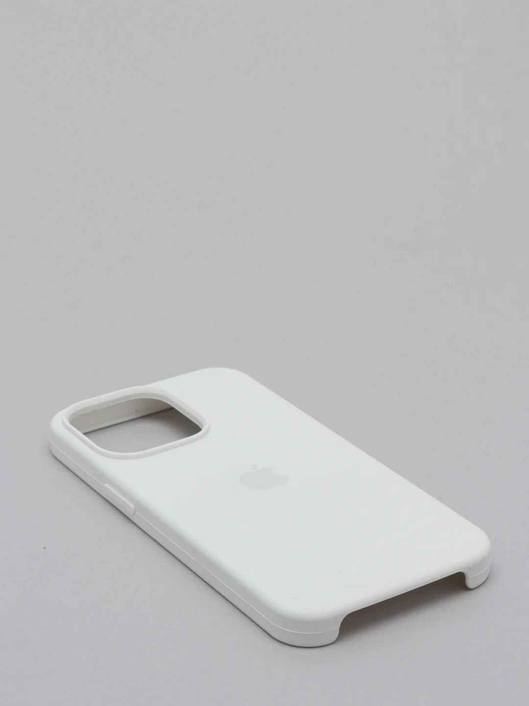 Белый чехол Silicone Case для iPhone 13 / 13 Pro / 13 Pro Max с открытым низом