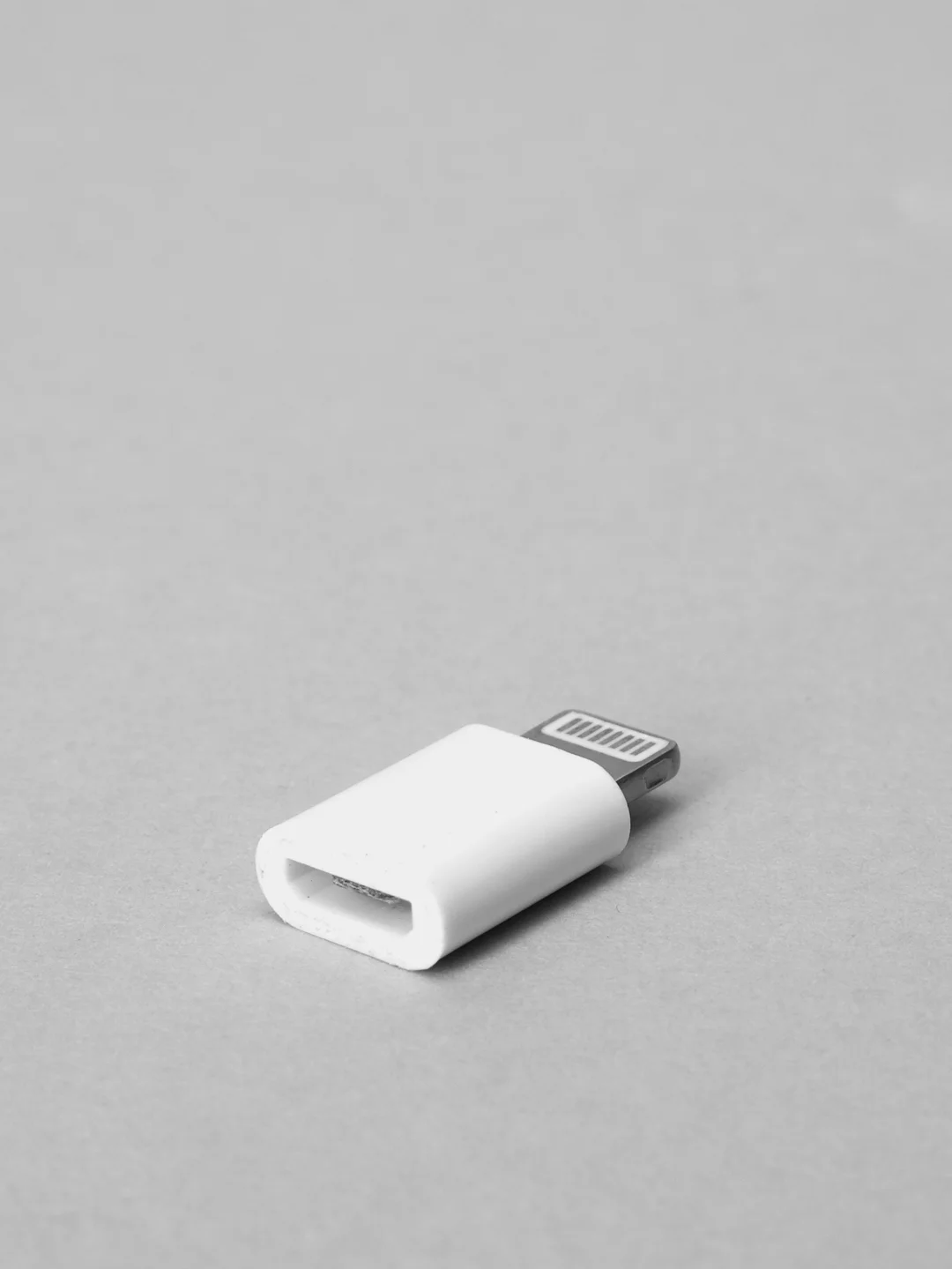 Переходник Micro USB на Lightning