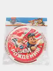 Красный набор бумажных тарелок