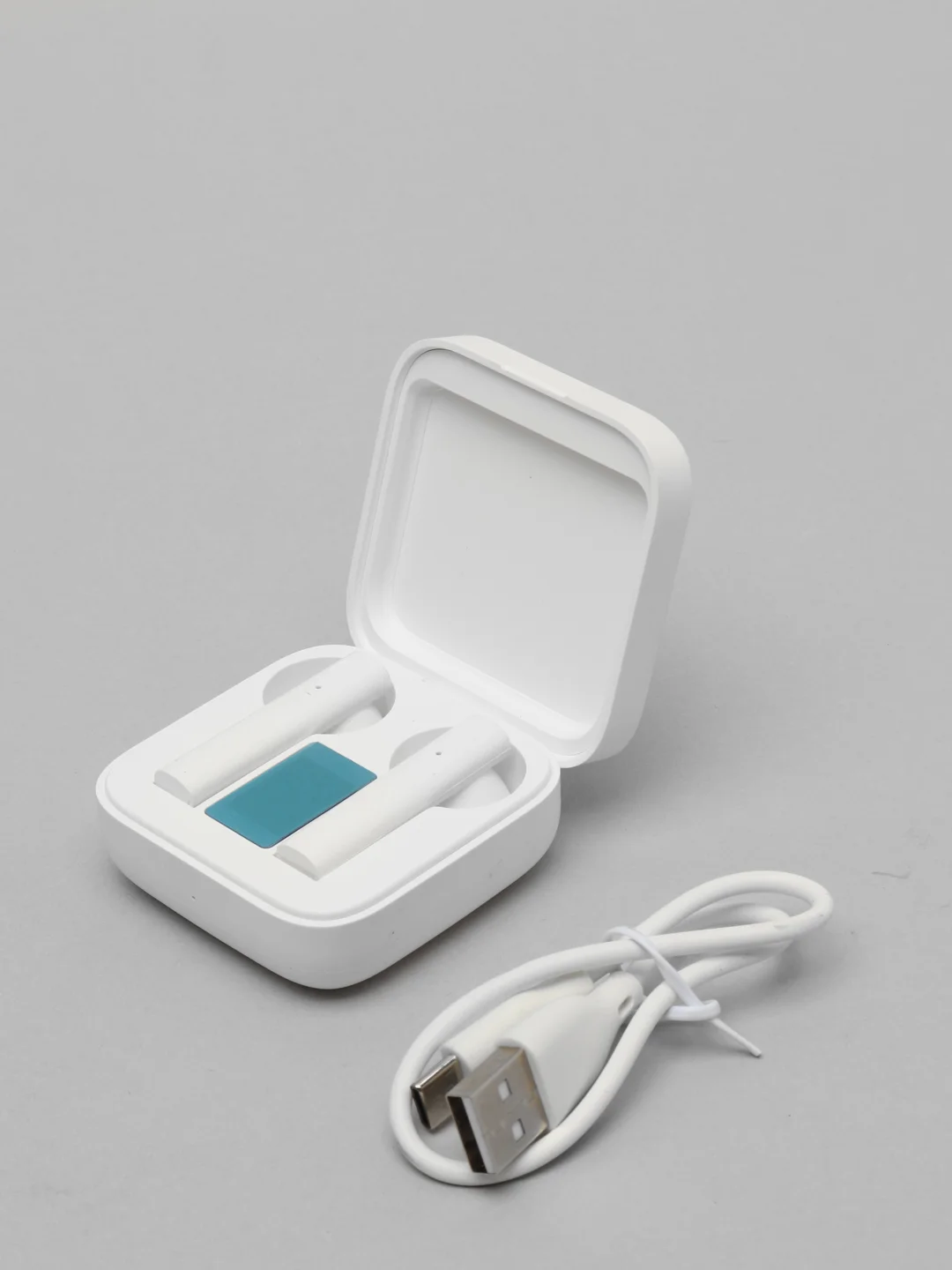 Белый bluetooth-наушники беспроводные TWS W12, вкладыши