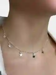 Серебряный короткое женское ожерелье-чокер "Звезды"