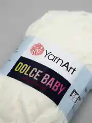 Молочный пряжа плюшевая YarnArt "Dolce Baby", 100% микрополиэстер, 50 г, 85 м