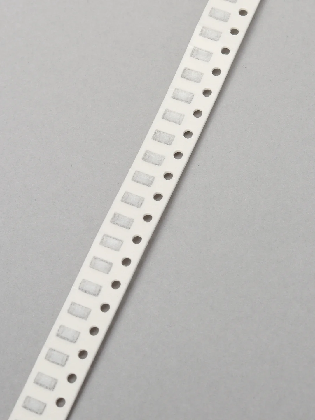 Чип резистор (SMD), 1206, 470 КОм, 100 штук