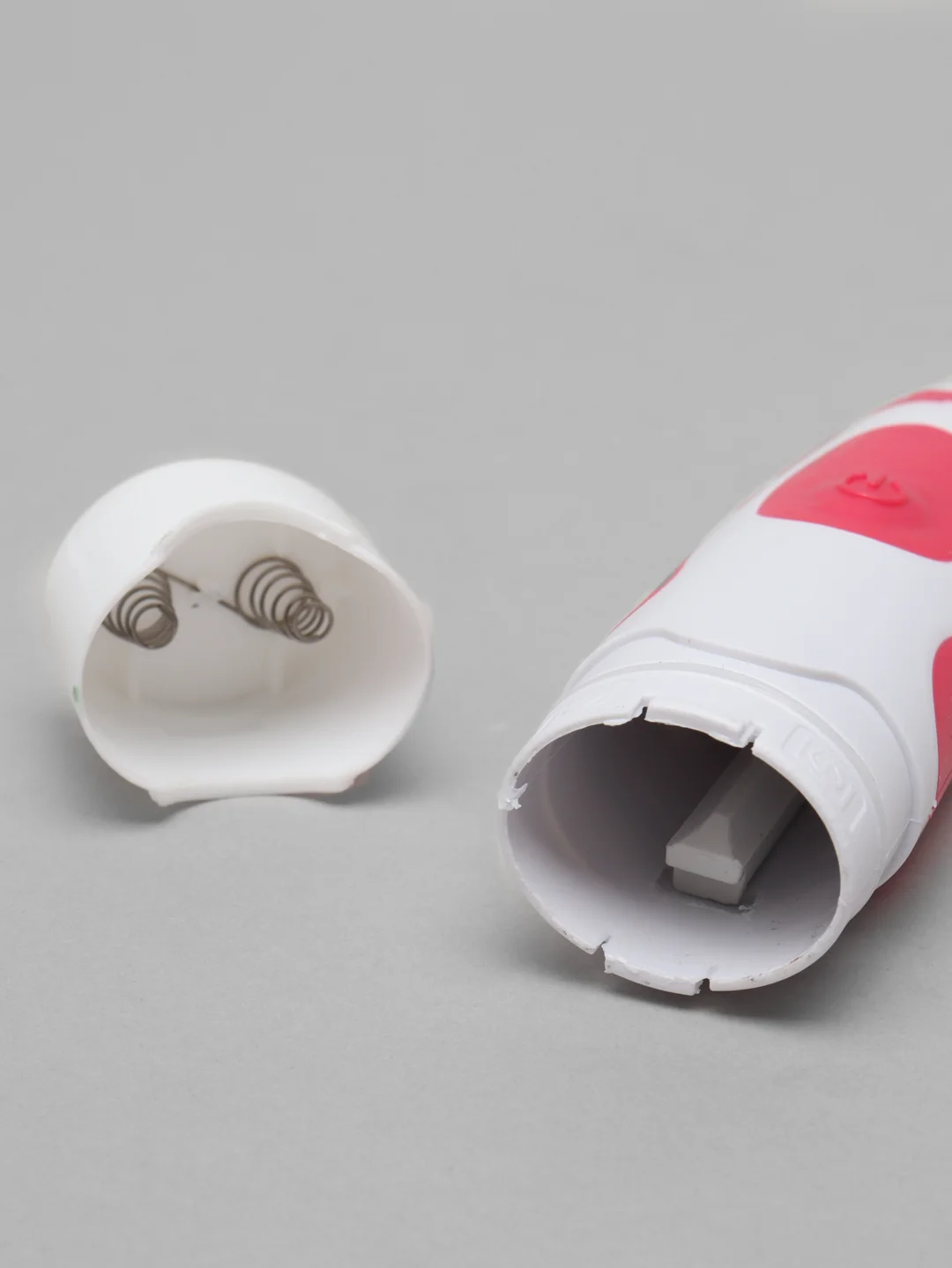 Красный электрическая зубная щетка, Battery Toothbrush, с 3 запасными насадками и подставкой