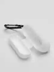 Белый чехол силиконовый для наушников AirPods Pro с карабином