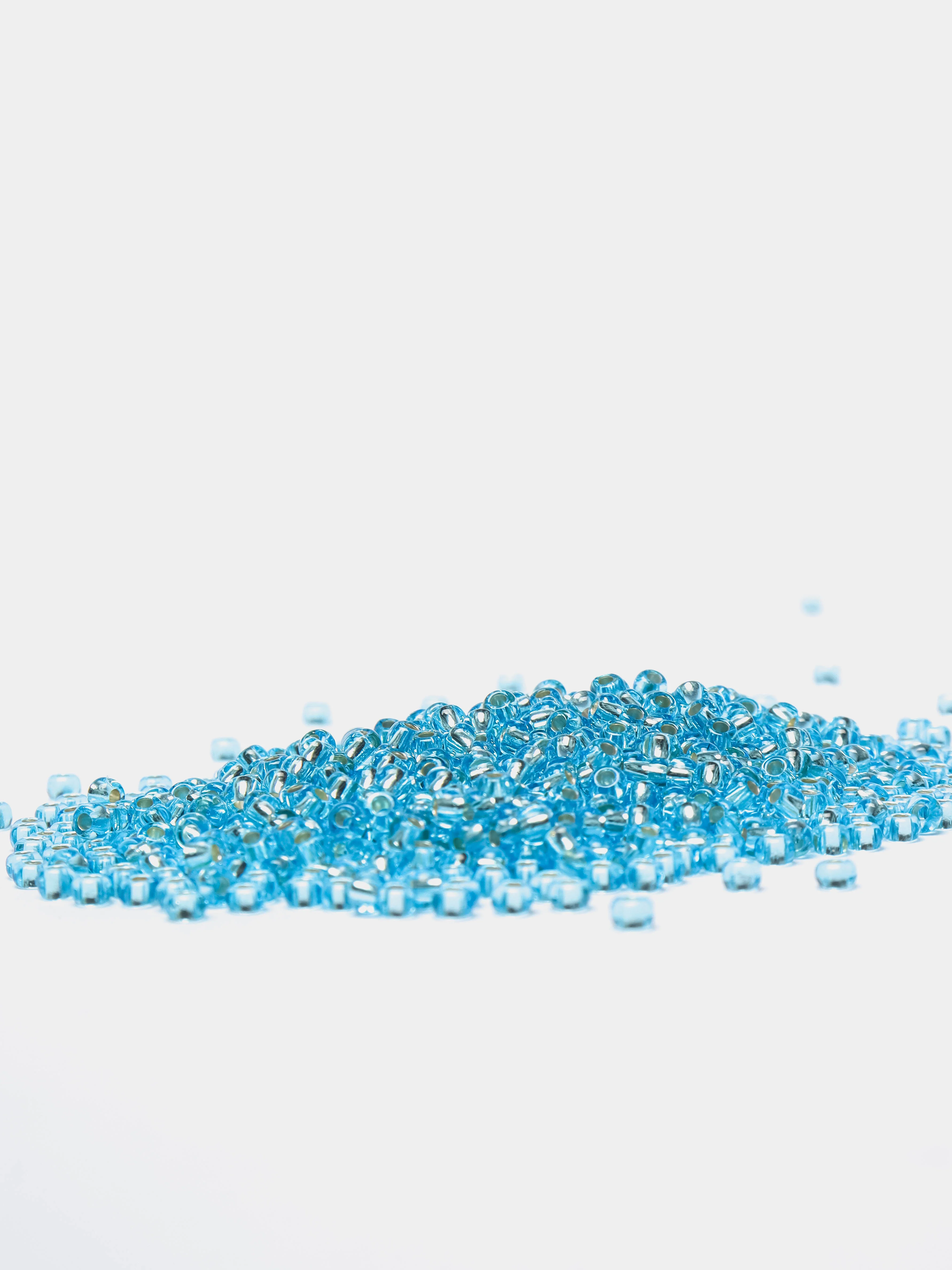Ледяной чешский бисер Preciosa 10/0, Transparent - silver line (10, 50 грамм)